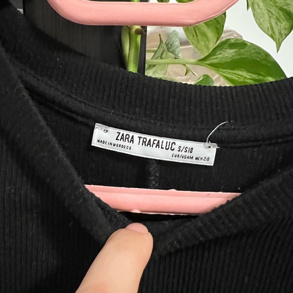Zara | black dress - Picture 2 of 3